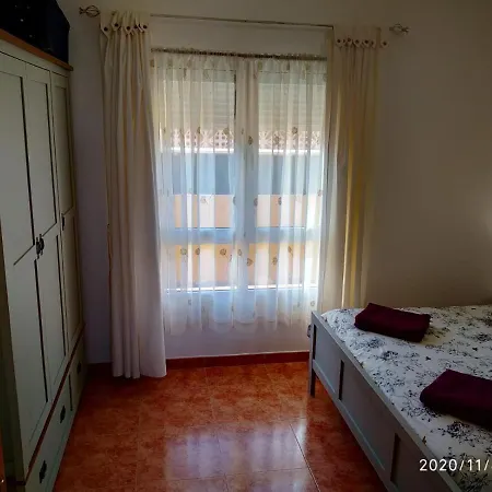 アパート Casa Laura カレタ・デ・フステ